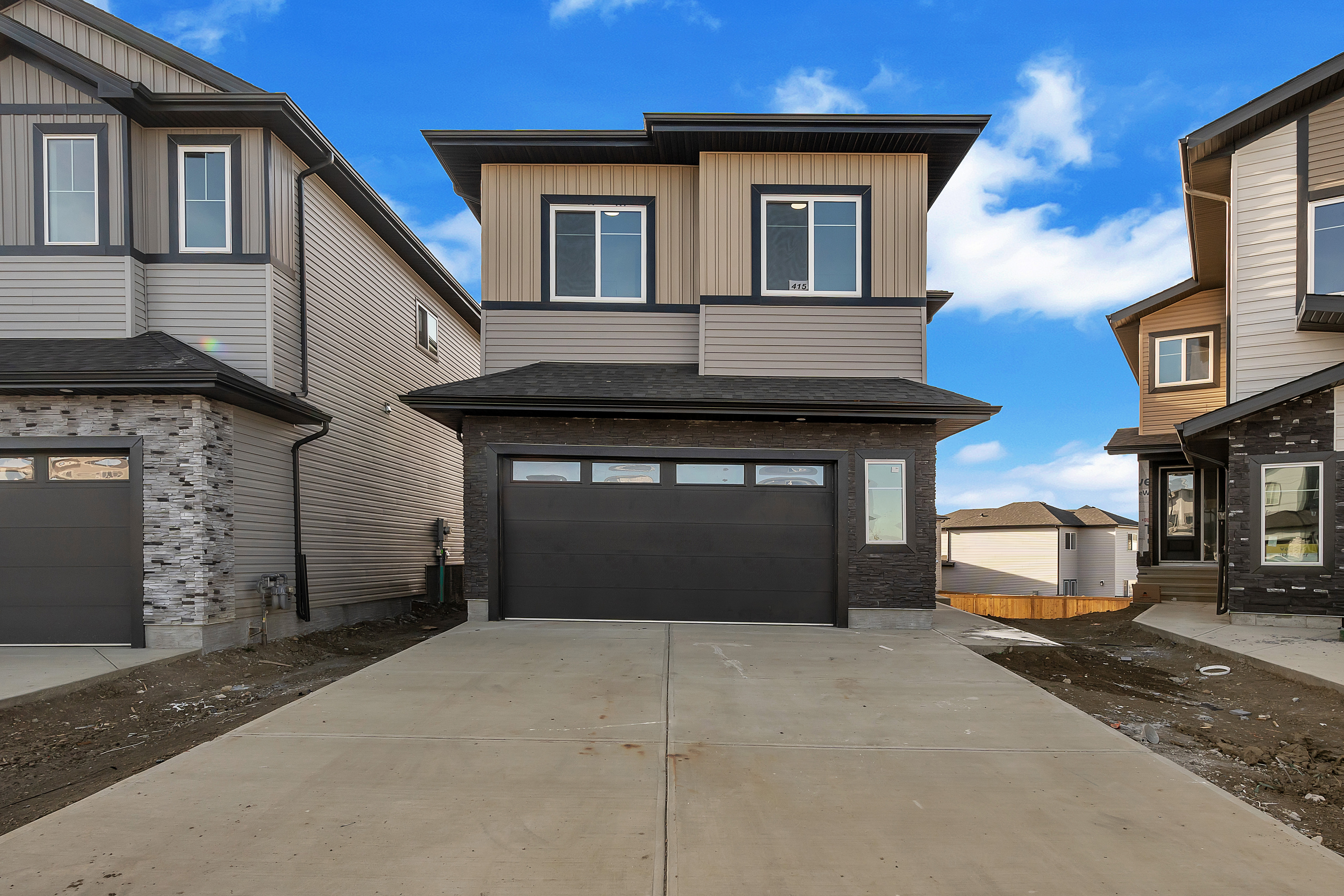 Woodbend Leduc walkout home