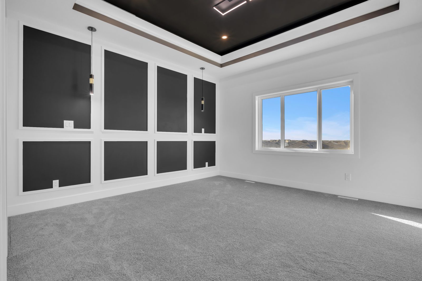 Woodbend Leduc walkout home photo 8